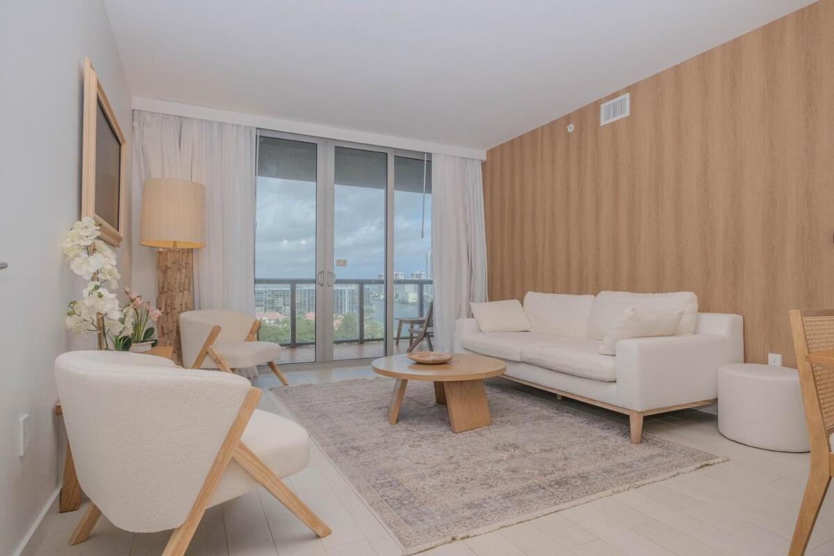 Appartement 2B 2B Luxury Ocean Views Apt In Hallandale Beach Extérieur photo